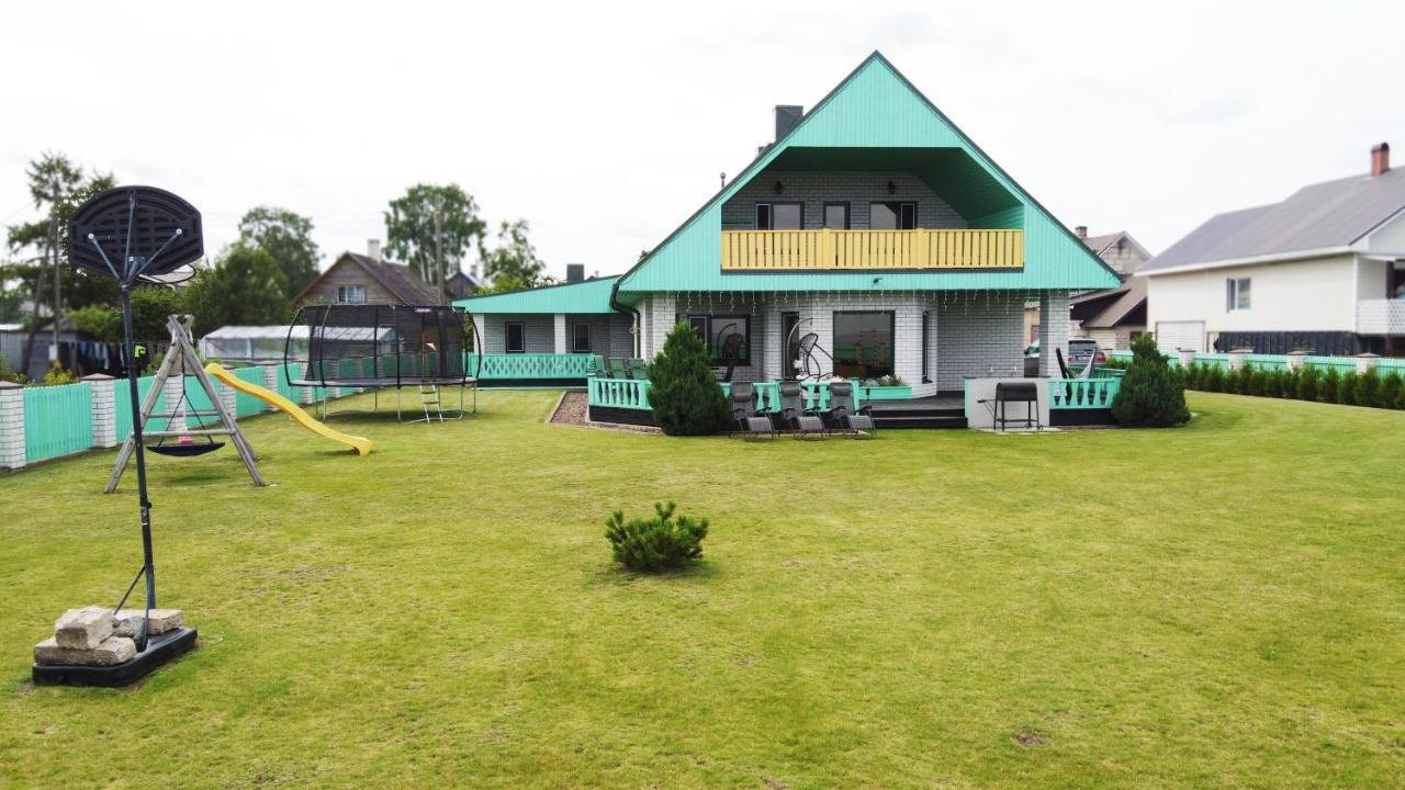 Raja Lake House Luaran gambar